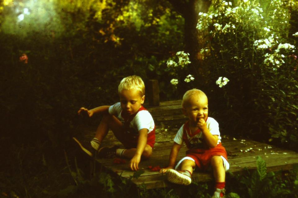 392871_10151565667089188_407399935_n